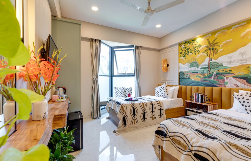 Onetree Hospitality Best Cheap Hotels Near C-4/136, Entire First Floor, <br> Safdarjung Development Area, <br> Hauz Khas, South West Delhi, <br> New Delhi, Delhi, India,110016